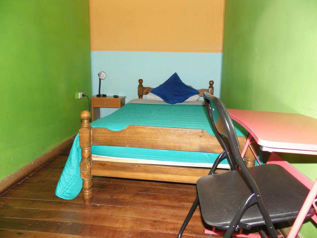 Hostal Tricontinental Valparaíso Rum bild