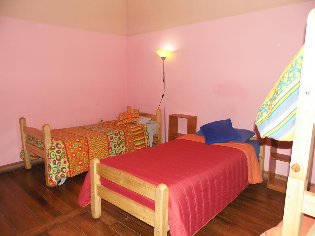 Hostal Tricontinental Valparaíso Rum bild