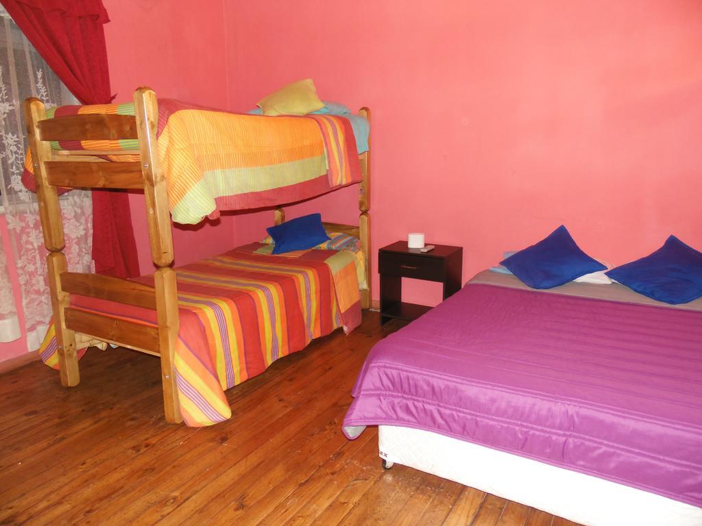 Hostal Tricontinental Valparaíso Rum bild
