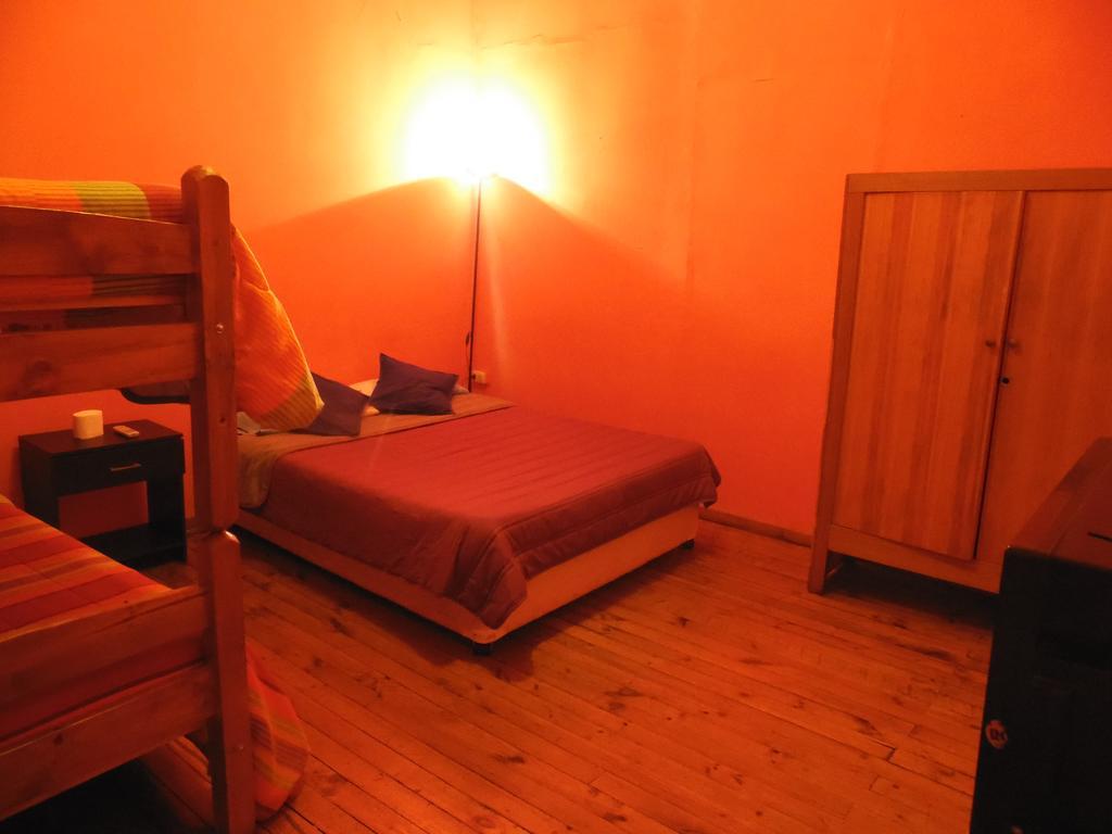 Hostal Tricontinental Valparaíso Rum bild